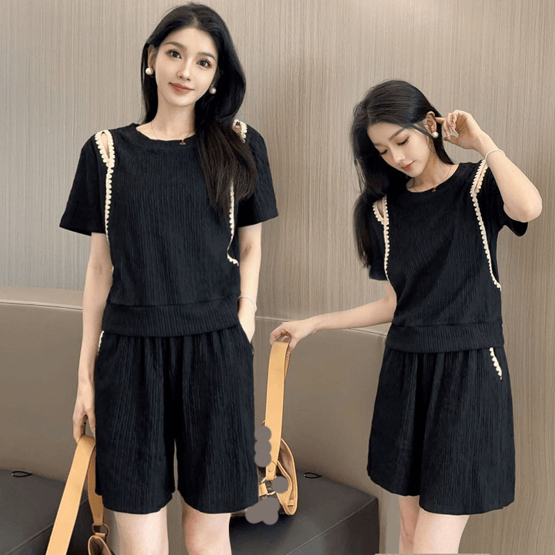 Korean Lifestyle - Koreaanse mode off-shoulder T-shirts tweedelige set