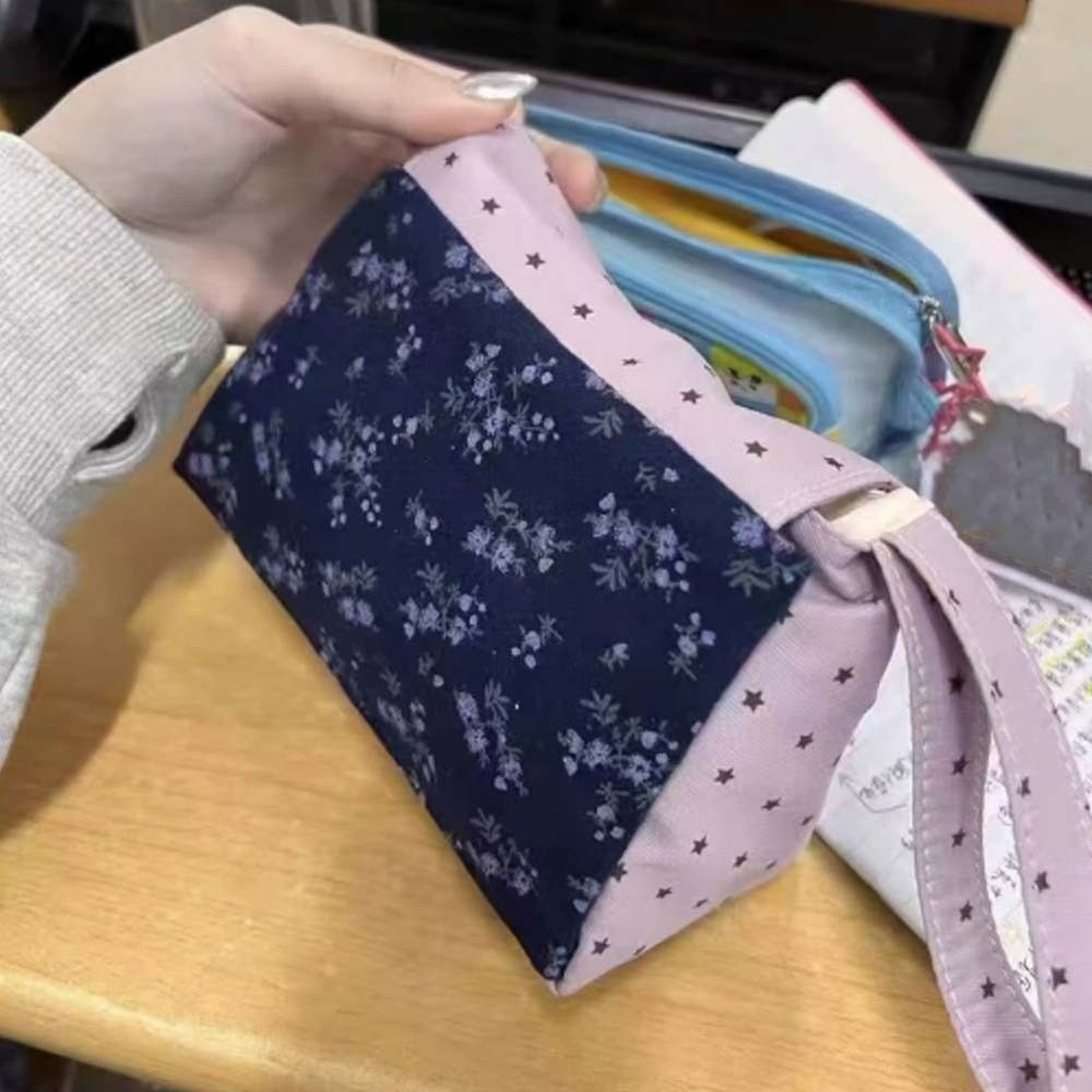 Korean Lifestyle & Kids Boutique Photos - Paarse print bloemen make-up tas ster