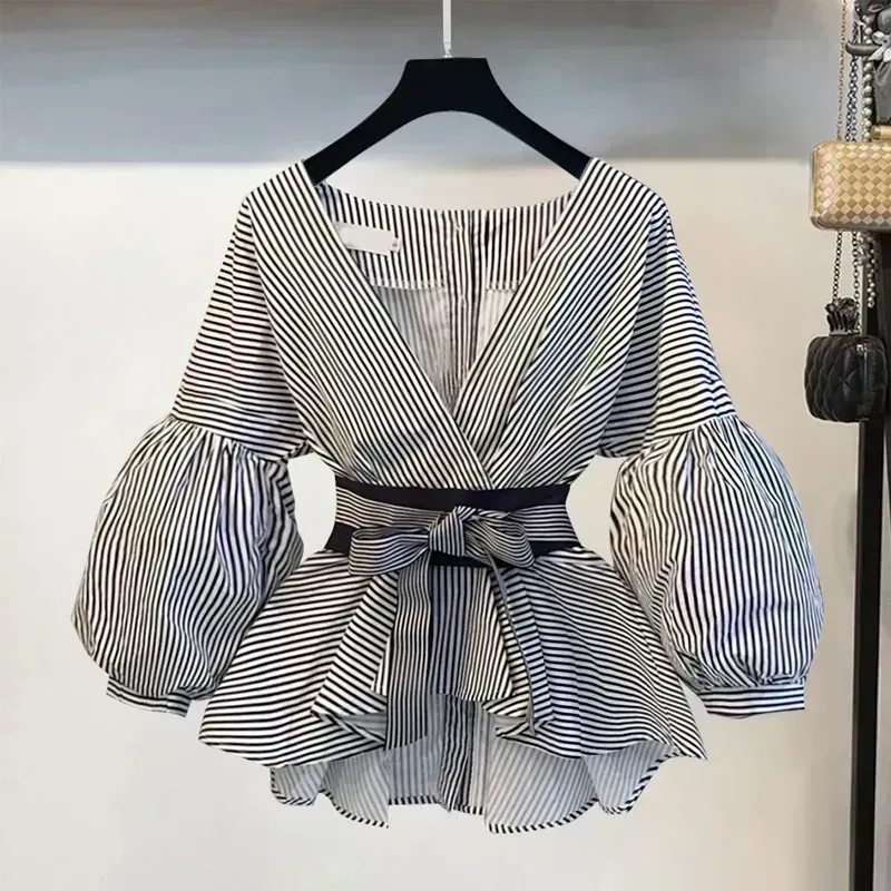 Vrouwen elegante v-hals streep - Korean Lifestyle recensie en prijs